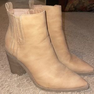 Ankle booties